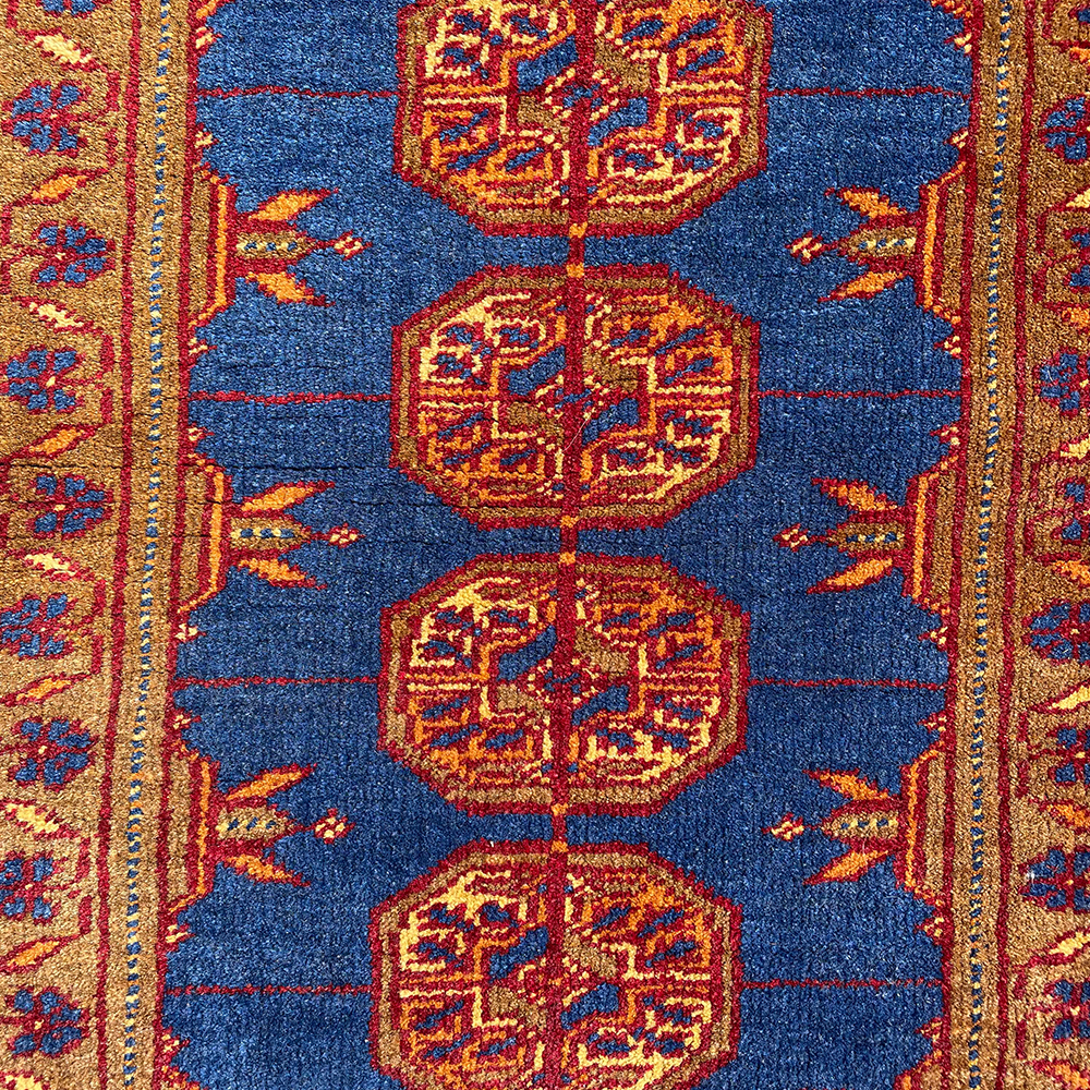 The Rhee Vintage Tiny Rug Array Wedding and Event Hire