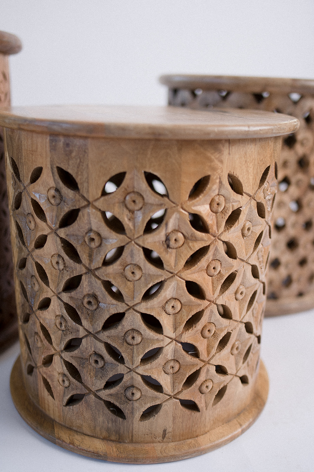 tribal side table        
        <figure class=