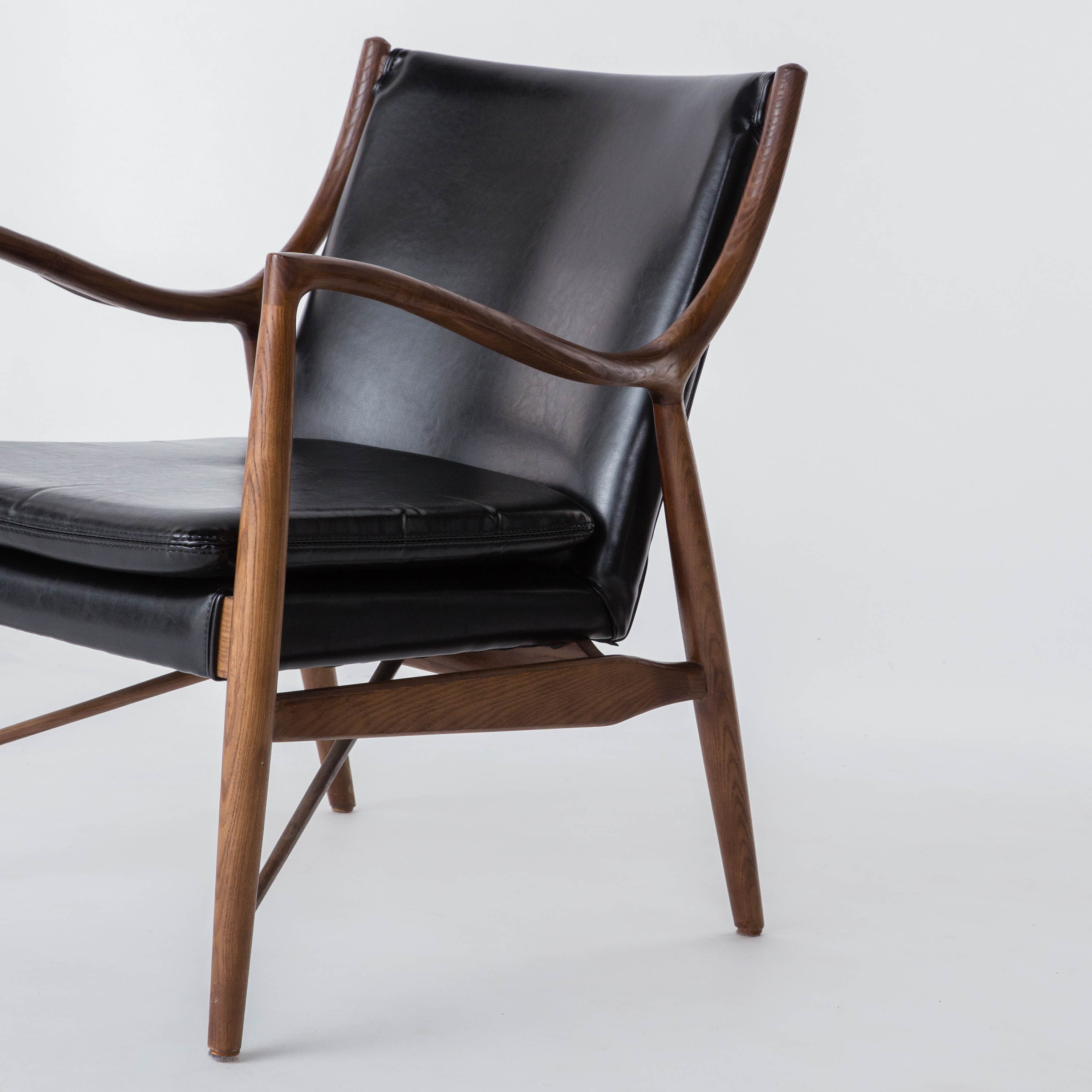 Barker Chairs Loot Rentals